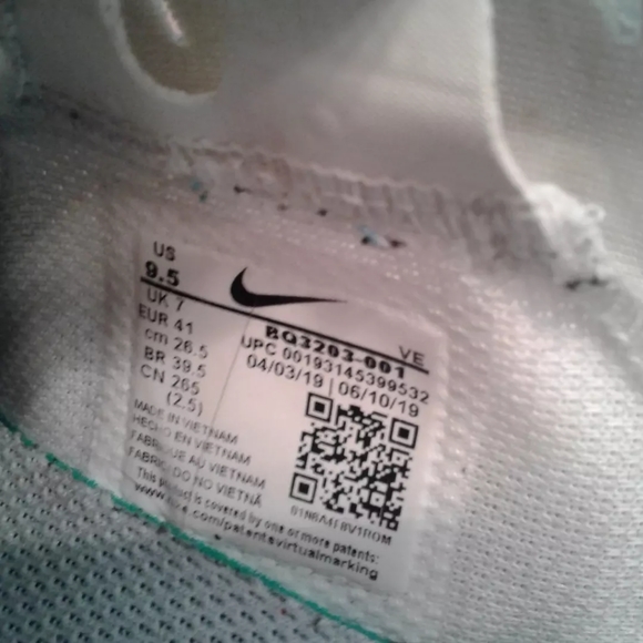 Nike Zoom Gravity Sneaker Womens’s Size 9.5 mens sz 8 Platinum Tint BQ3203-001 - Picture 2 of 8